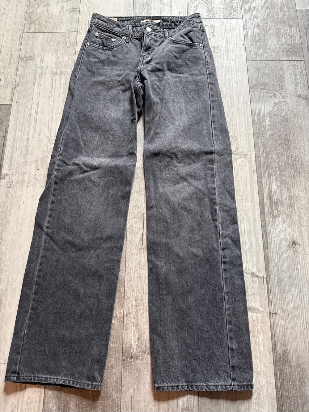 Women’s Levi Jeans Size 25